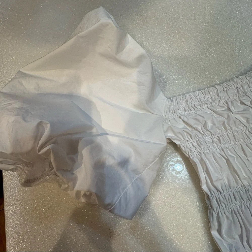 ASTR The Label Large Top White Ruching Stretch Puff Short Sleeve 100% Cotton